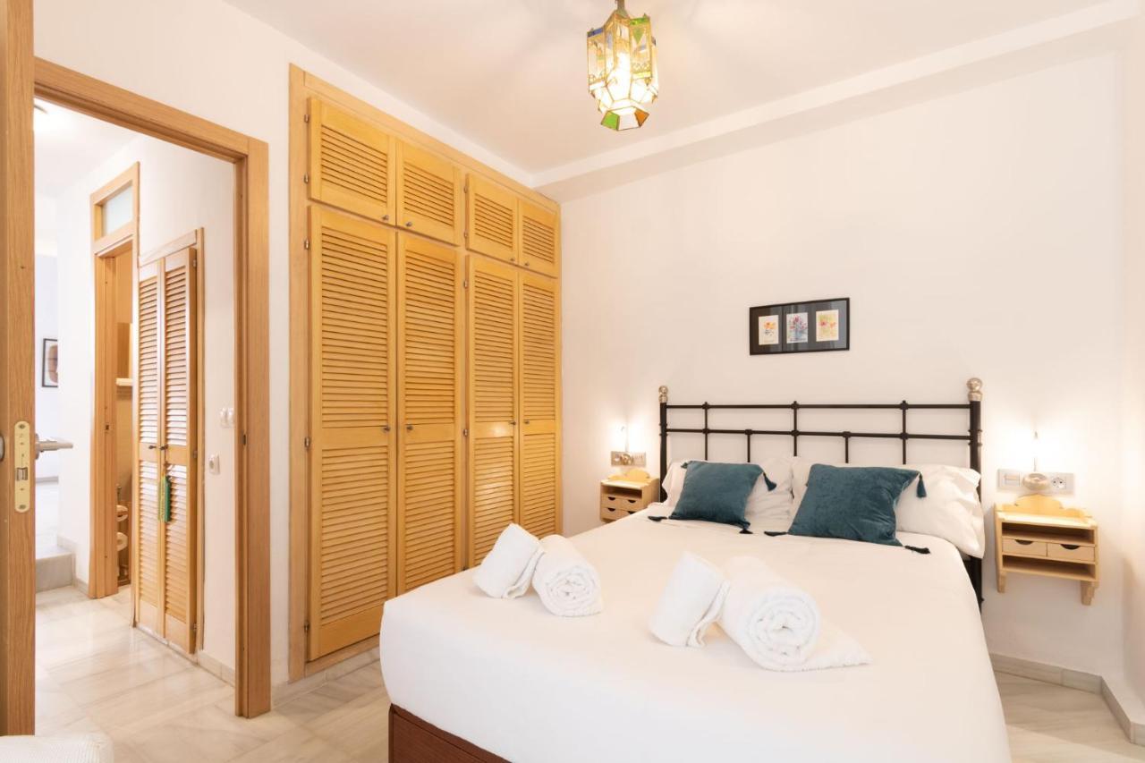 Appartement Goles Courtyard With Parking By Valcambre Séville